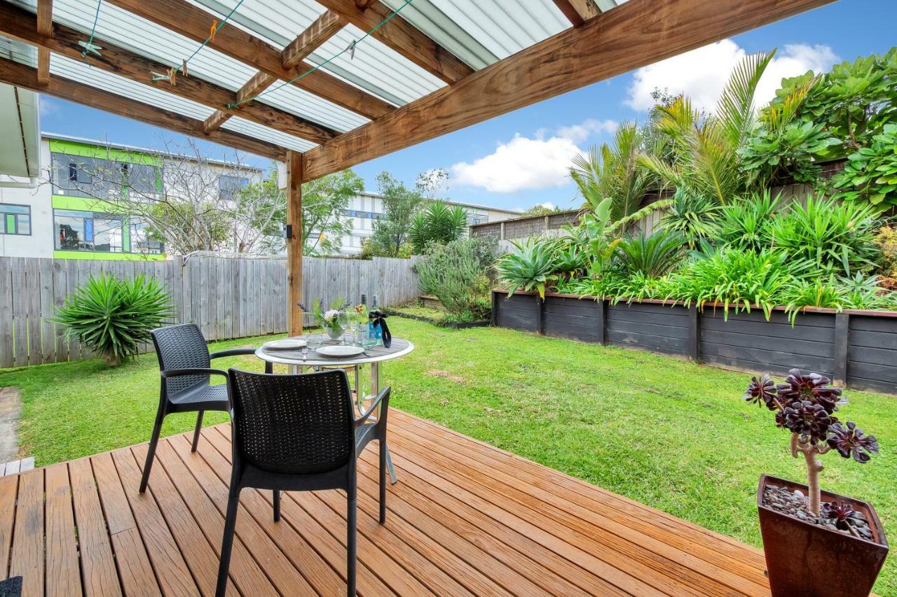 Sunny & Cozy Home Near Western Springs Auckland Exterior foto